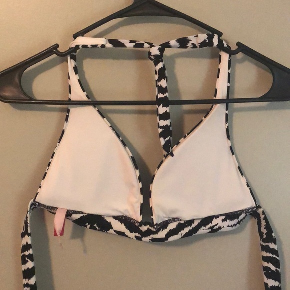 Victoria’s Secret Zebra Bathing Suit Top - Picture 3 of 4